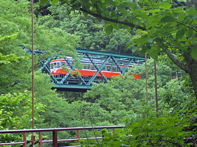 11登山鉄道の鉄橋.jpg