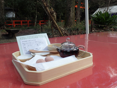 19豆茶と申餅.jpg